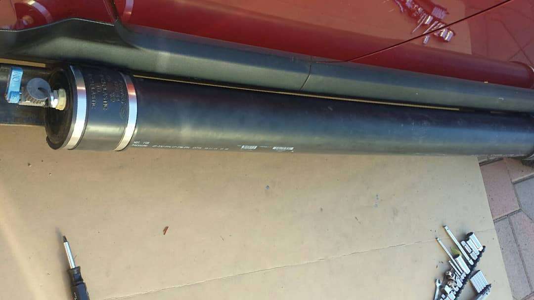 partsbeen_Honda Element Pressurized Solar Water Tanks that Double as Side Steps_15