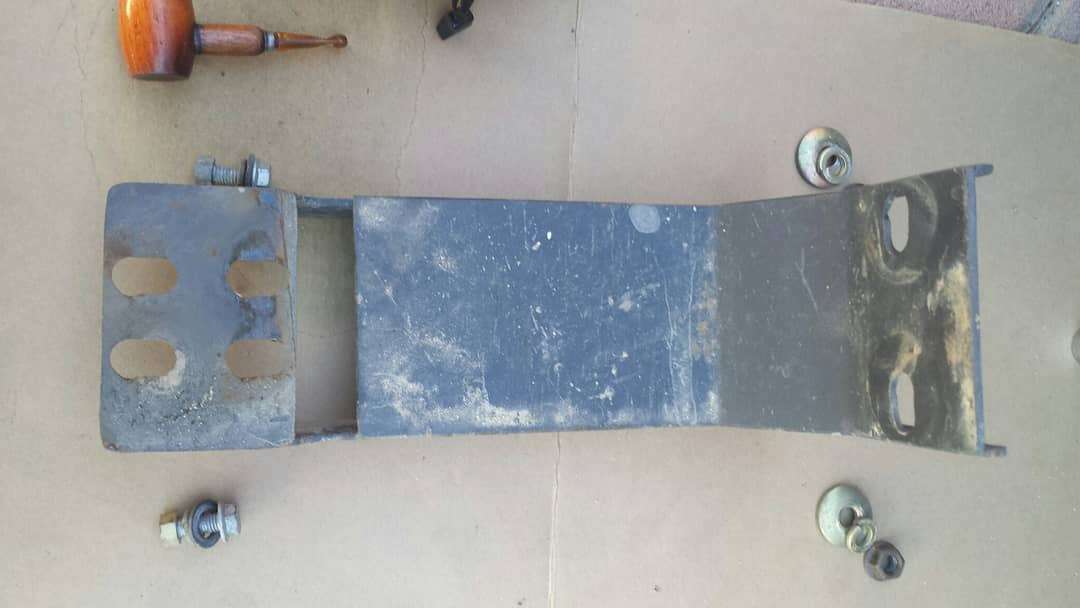 partsbeen_Honda Element Pressurized Solar Water Tanks that Double as Side Steps_08
