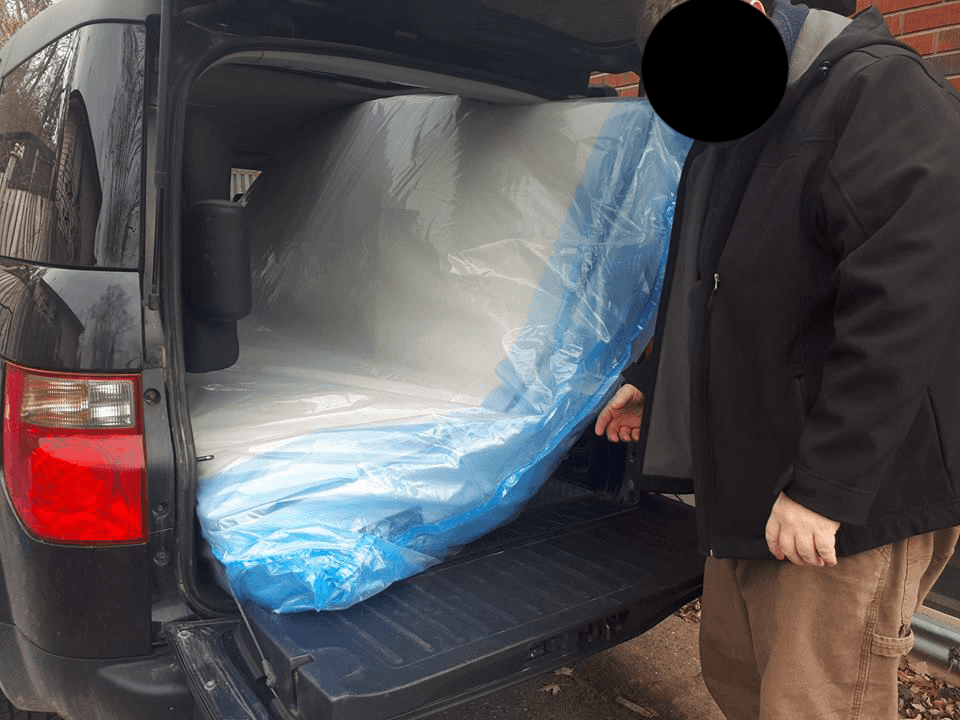 Honda-Element-Interior-Queen-Matress-can-fit-inside-the-Cargo-Area-2