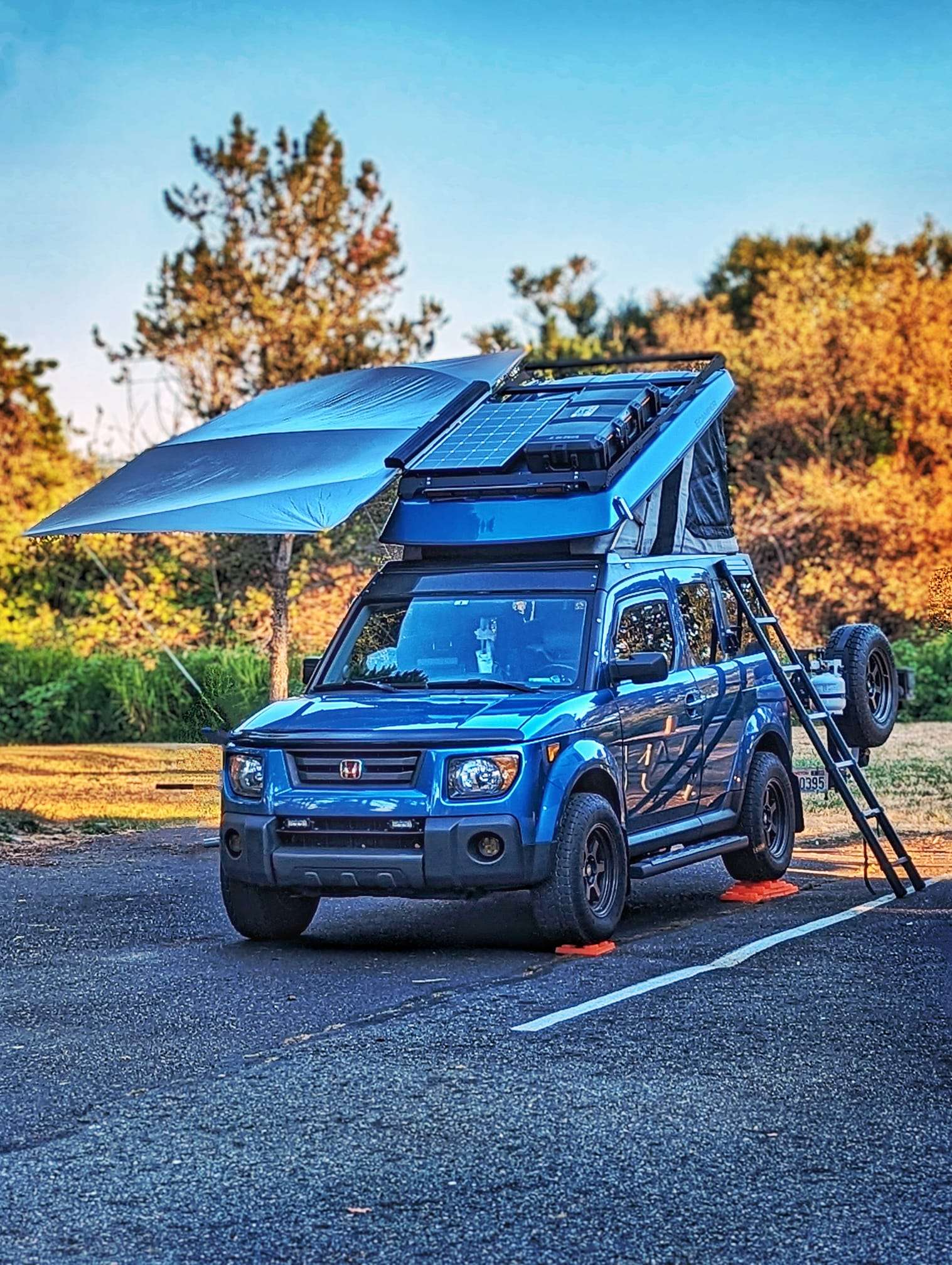 Dat Tran Honda Element Monthly Photo